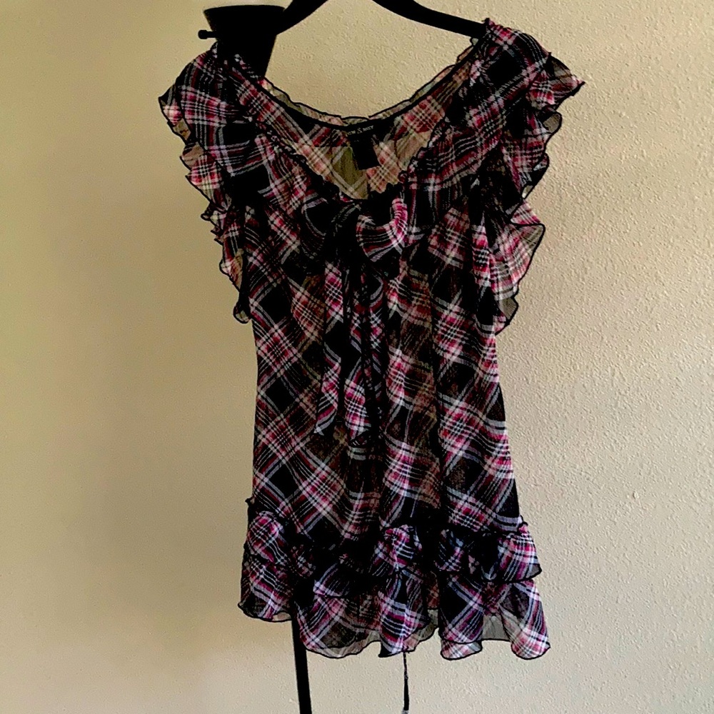 Black and pink blouse